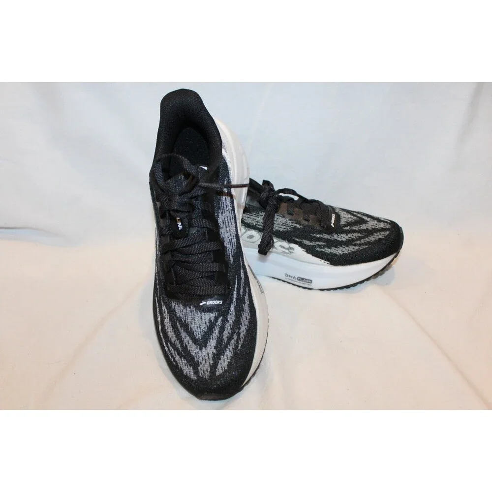 Brooks Men's Launch 11 Running Athletic Sneakers Black White NEW SZ 9